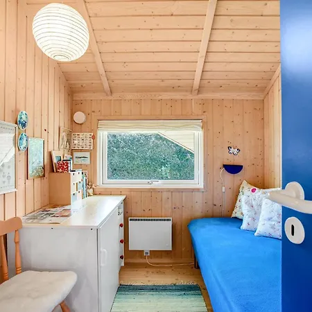 In With Sauna